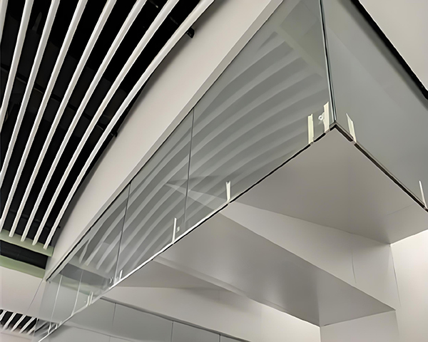 韩城玻璃韩城挡烟垂壁