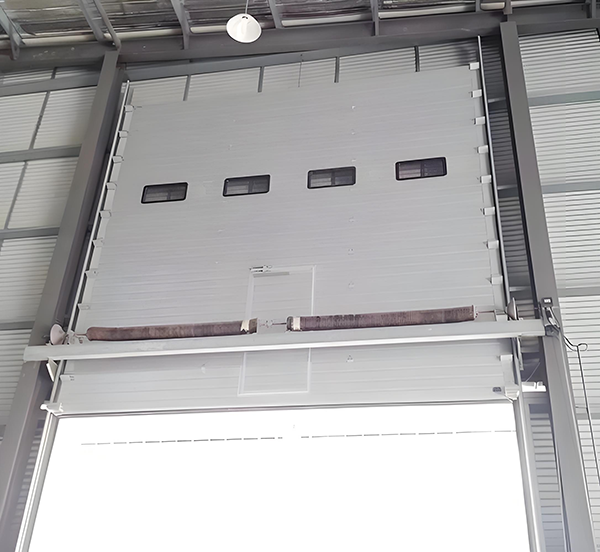 韩城工业滑升门