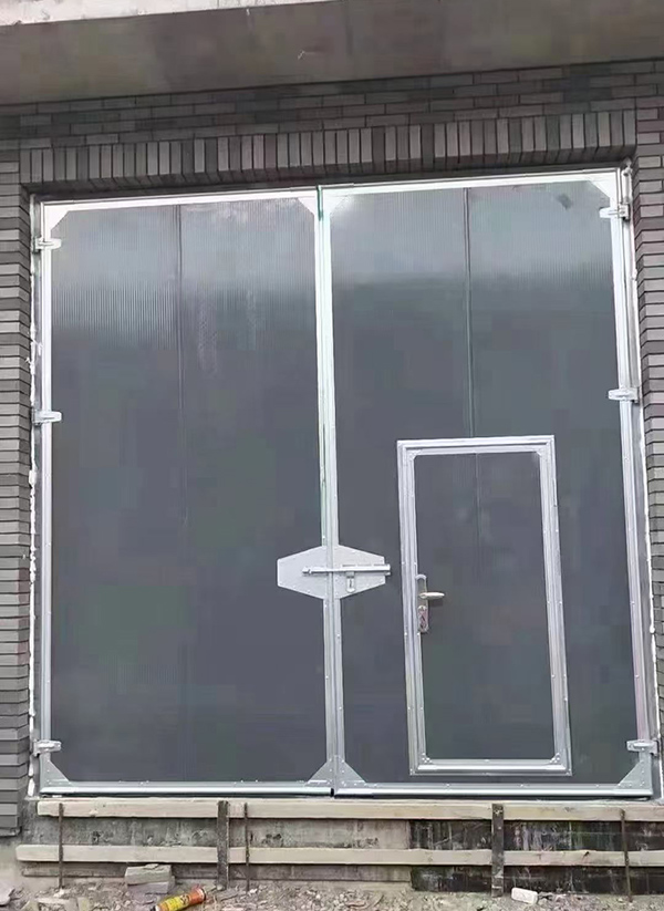 韩城工业平开门在大型设备制造车间的应用实例