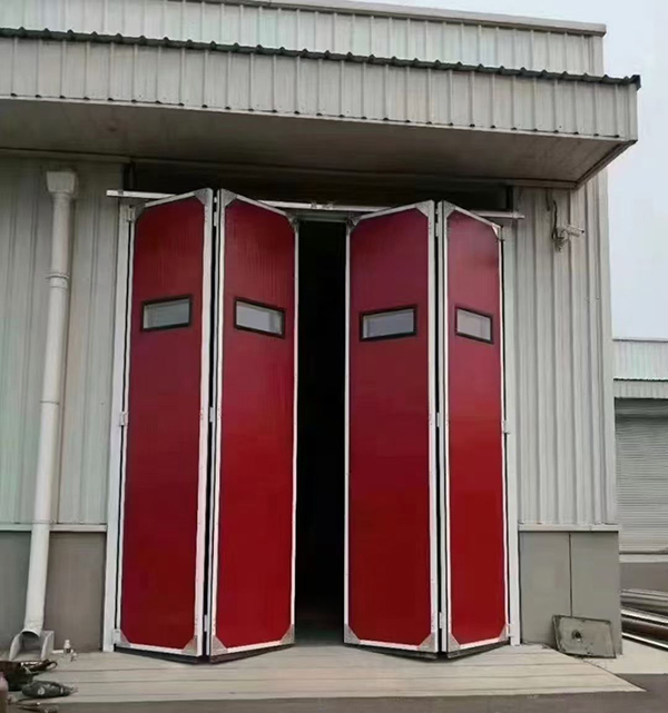 韩城工业折叠门在大型装配车间出入口的应用实例